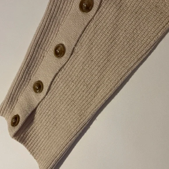 MANGO // cream ivory button detail mockneck sweater rib knit pocket - Picture 10 of 15